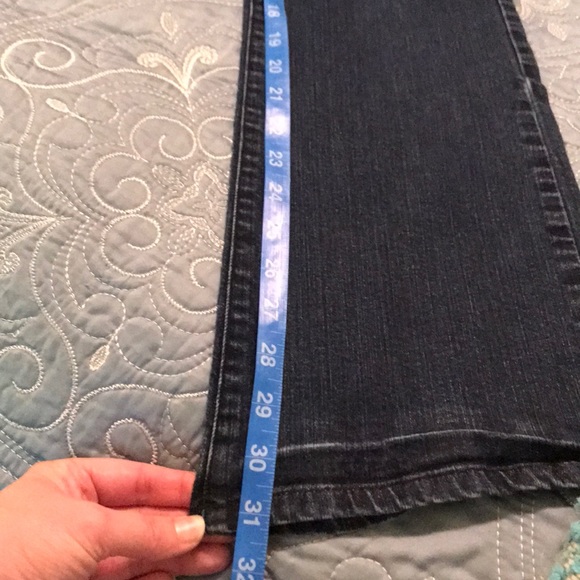 Michael Kors Dark Wash Mid-Rise Jeans Size 8 - Picture 6 of 12